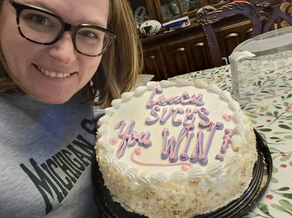 Kate with her cancer sucks cake